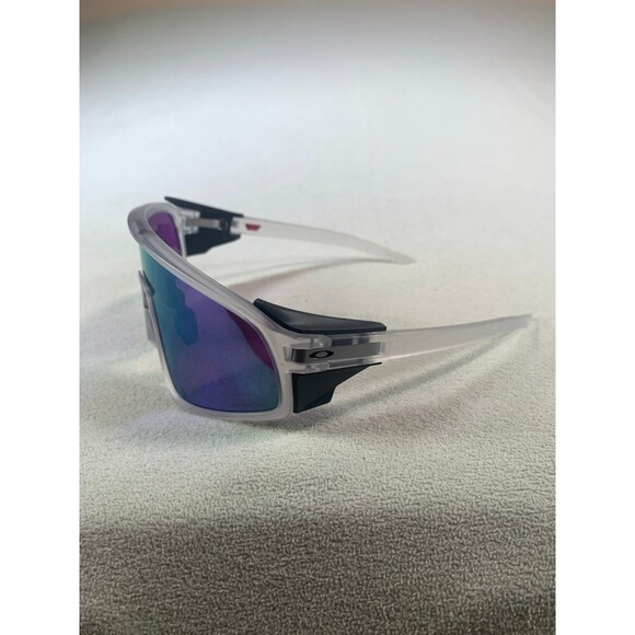 Oakley Latch Panel Sunglasses OO9404-0235 Matte Clear Prizm Violet w/Pouch - Picture 4 of 11